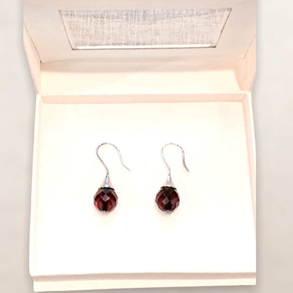 Garnet Drop Earrings NWOT